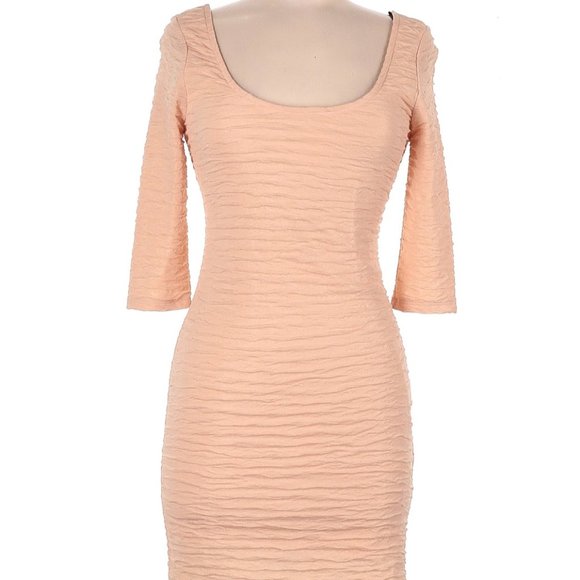 Material Girl Dresses & Skirts - NWT - Material Girl Peach Sparkly Cocktail Dress